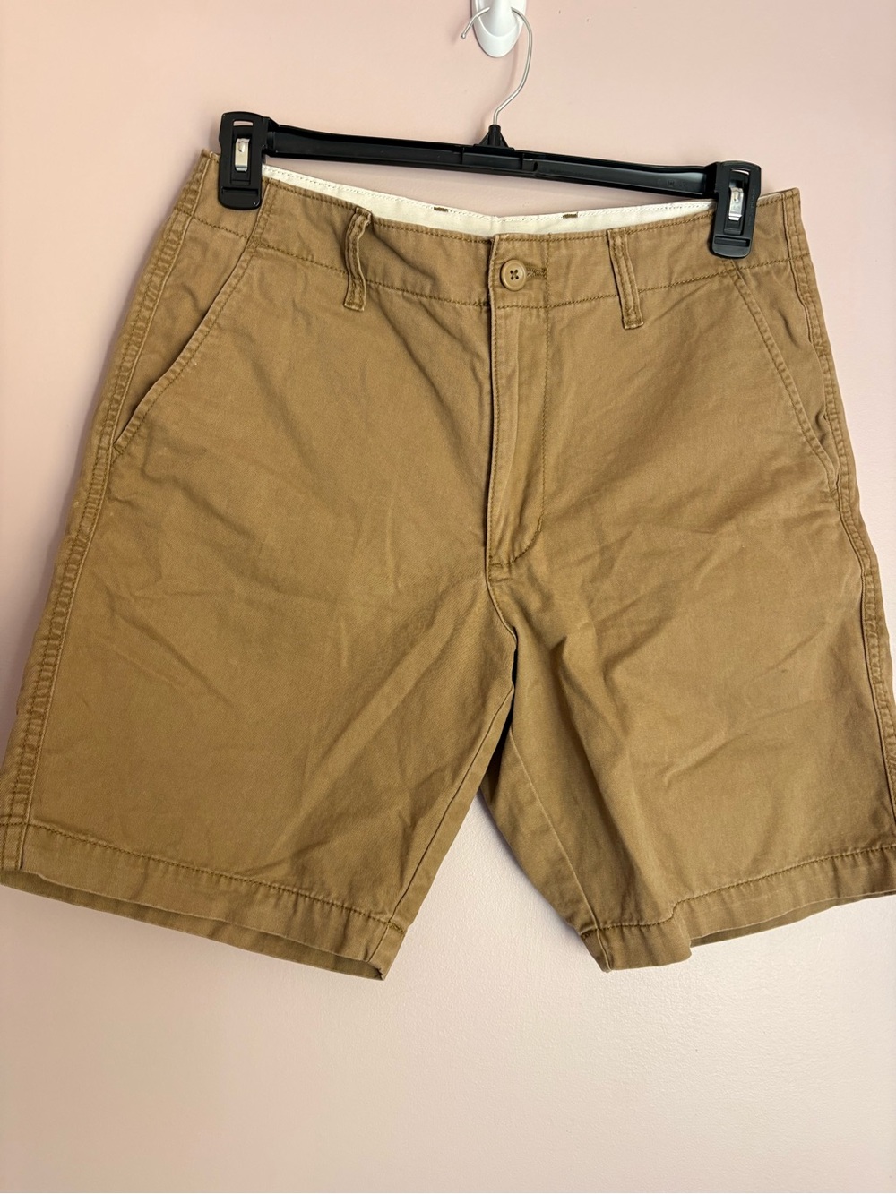 💙Old Navy Khaki Flat Front Cotton Shorts